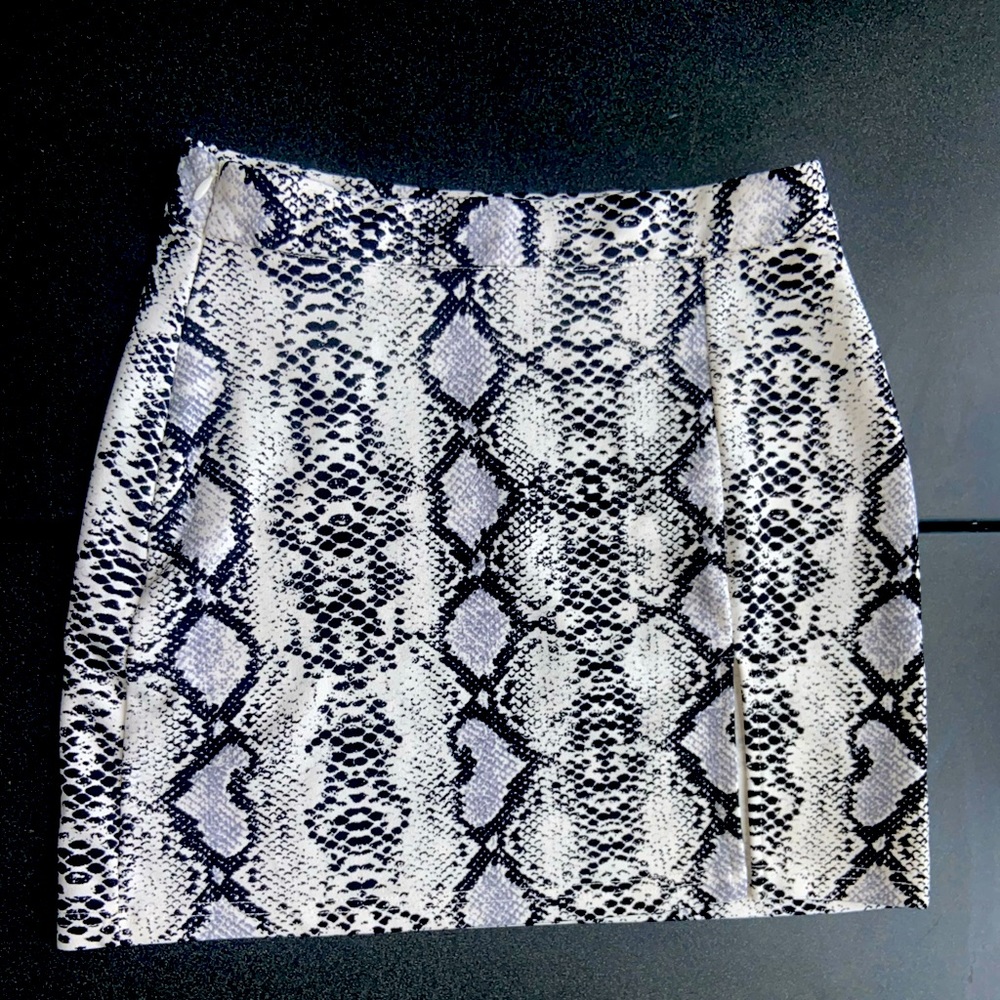 Snake Skin Print Skirt